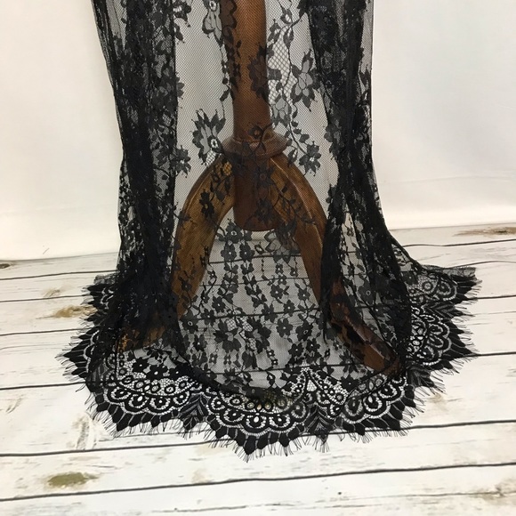 Gorgeous Eyelash Lace Extra Long Maxi Maternity Gown - Picture 10 of 16